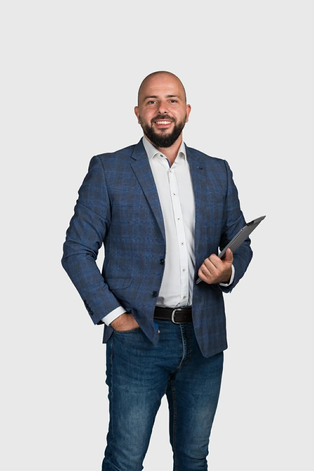 Petar Mutakov — photo 1